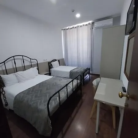 펜사오 노바 고아 3* 리스본