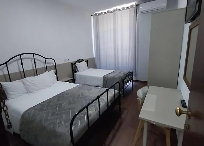 Pensao Nova Goa 3* Lizbona