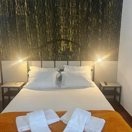 招待所 佩绍诺瓦戈雅酒店